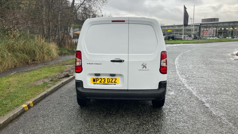 Peugeot Partner Standard Diesel 1000 1.5 BlueHDi 100 Professional Premium + Van